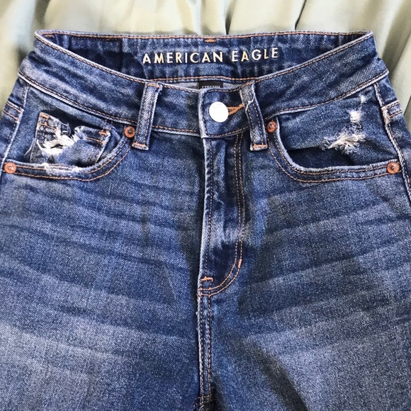 Dark wash American eagle jeans - Picture 1 of 4